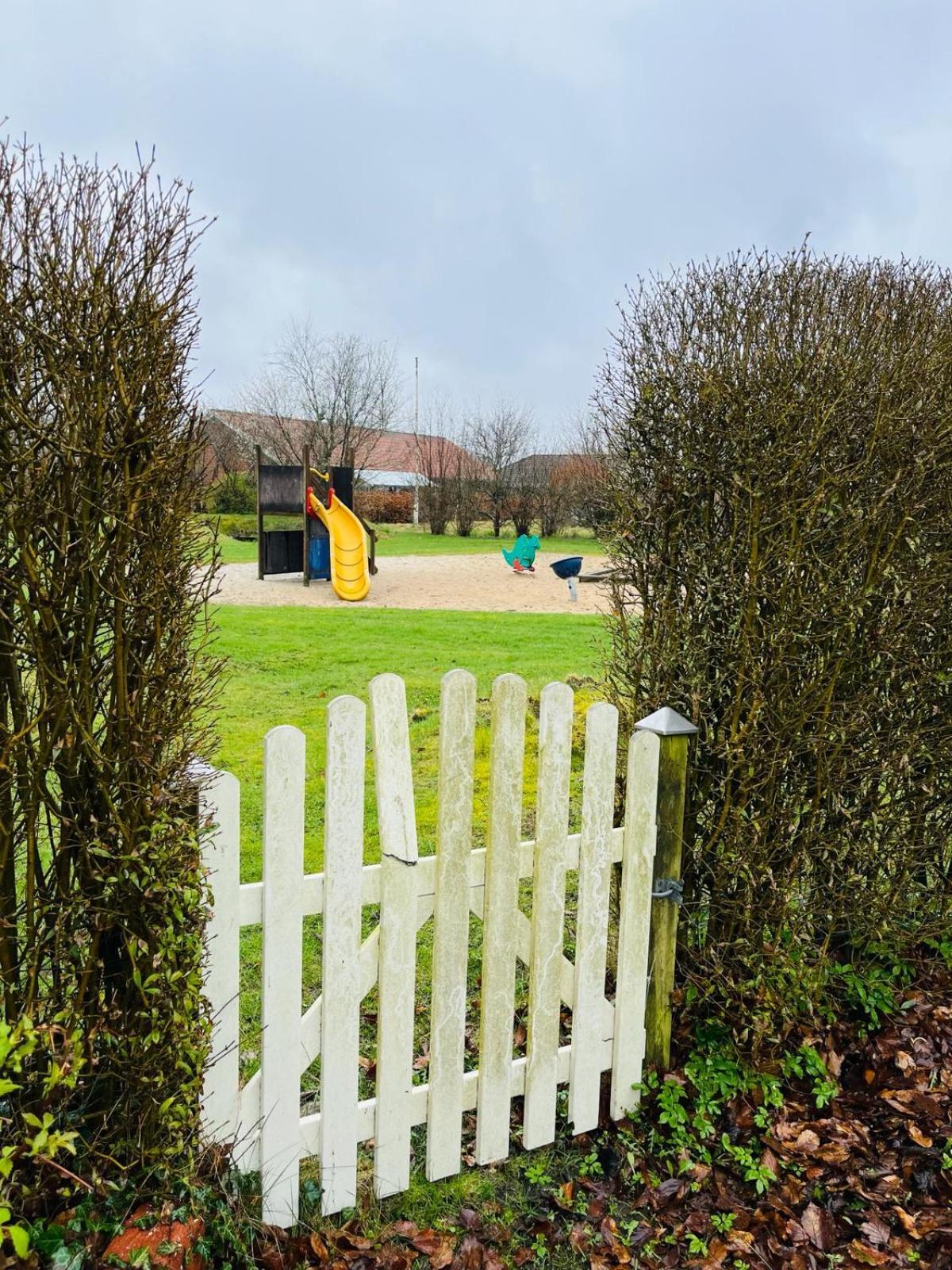 Nice And Cozy Family House At Billund Center ภายนอก รูปภาพ